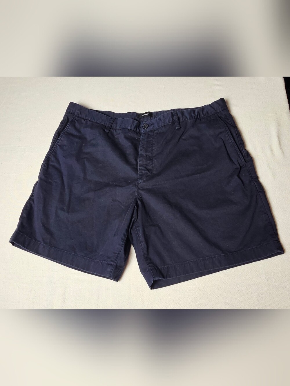 Theory chino shorts‎ Mens Size 38 Navy Blue